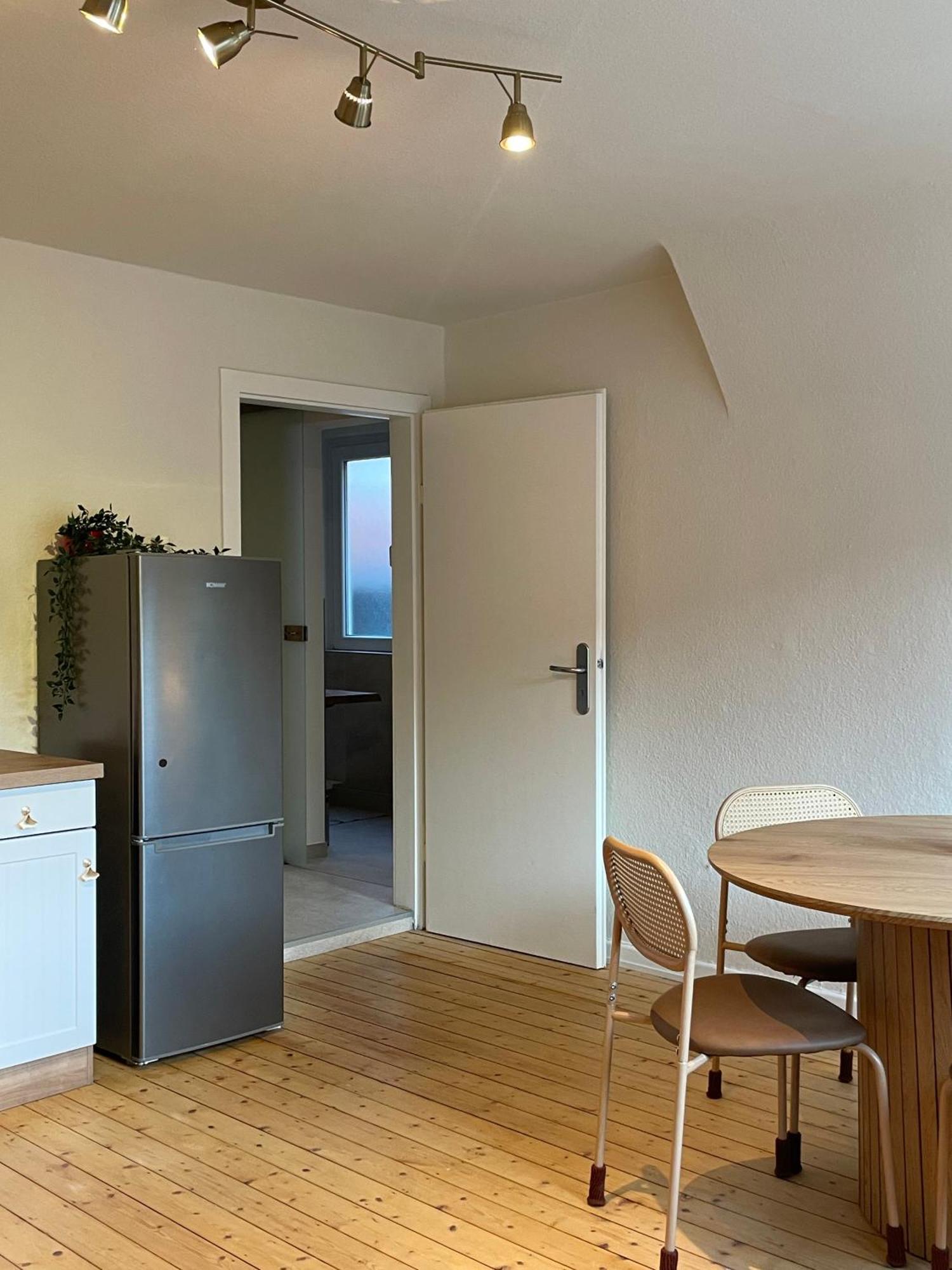 Goldloeckchen - Gemuetliches 80 Qm Apartment Im Herzen Der Detmolder Innenstadt Exteriör bild